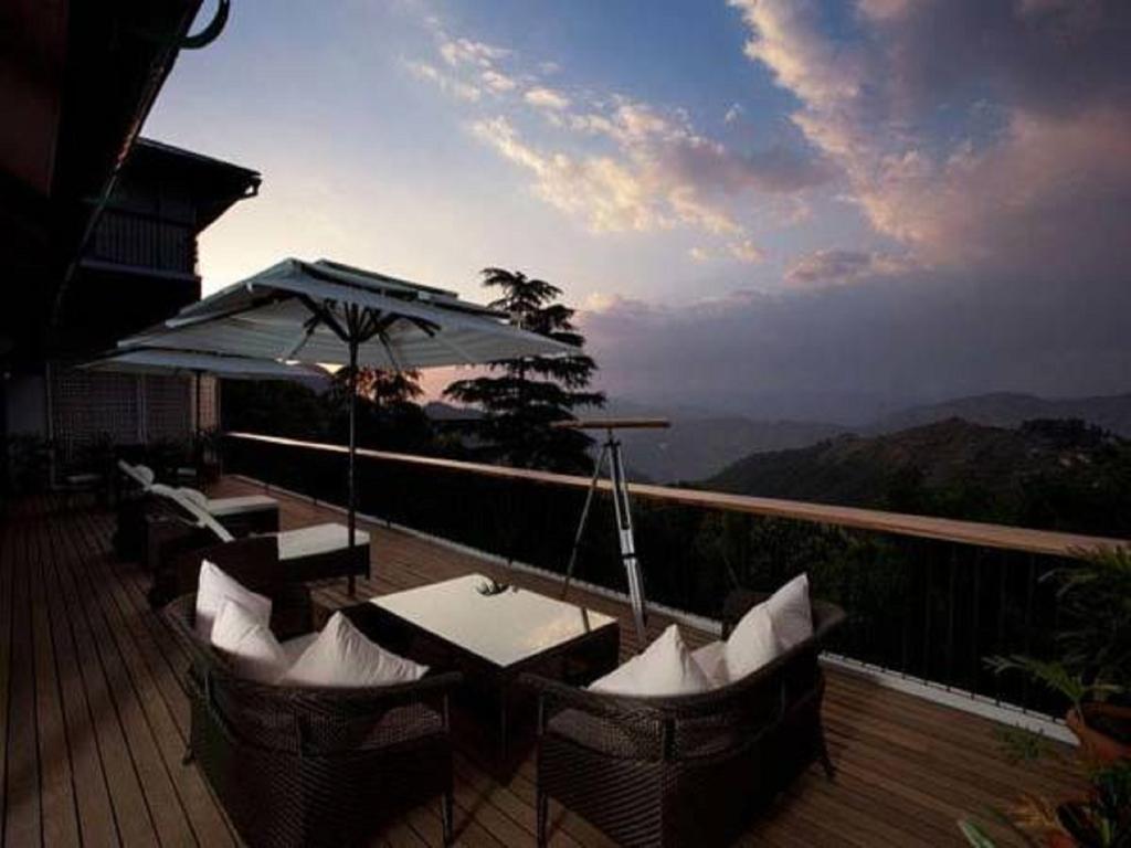 Ferienwohnung The Amber Vermont Estate Masuri Exterior foto