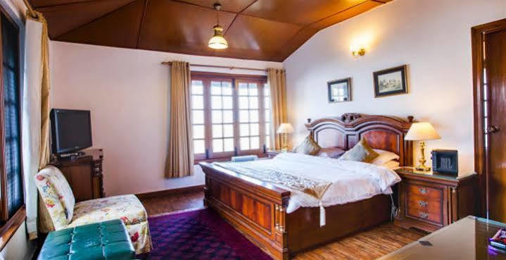 Ferienwohnung The Amber Vermont Estate Masuri Exterior foto